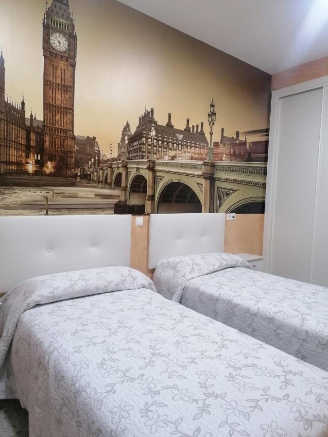 Hostal Restaurante Casa Isabel Gamonal エクステリア 写真